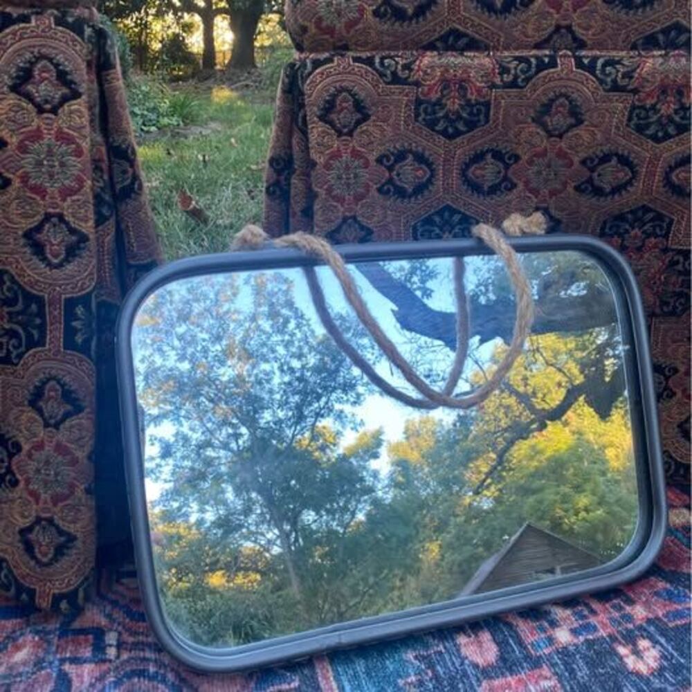 Vintage Style Metal Rope Wall Hanging Mirror